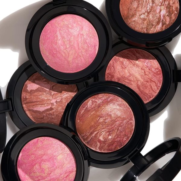 LAURA GELLER NEW YORK Baked Blush-n-Brighten Marbleized Blush - Pink Grapefruit Creamy Lightweight Satin Finish - Image 9